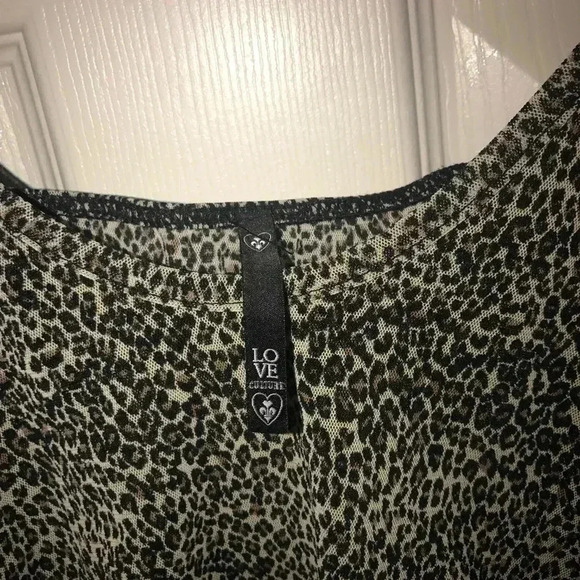 Cheetah Print layered tank top - Picture 2 of 2